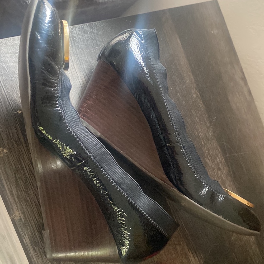 COPY - Tory Burch Caroline Black Patent Leather Wood Wedge 9.5-10 - Picture 9 of 13